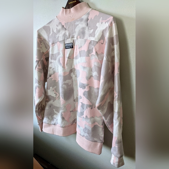 NWT, Adidas Camo Funnel Mock Neck Pullover Sweater. Size XS/Small. - Picture 4 of 9